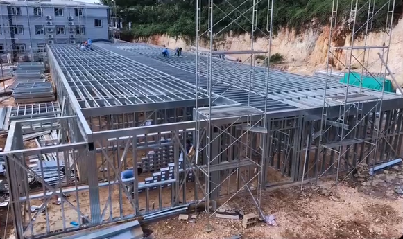 美标轻钢龙骨结构（4）
